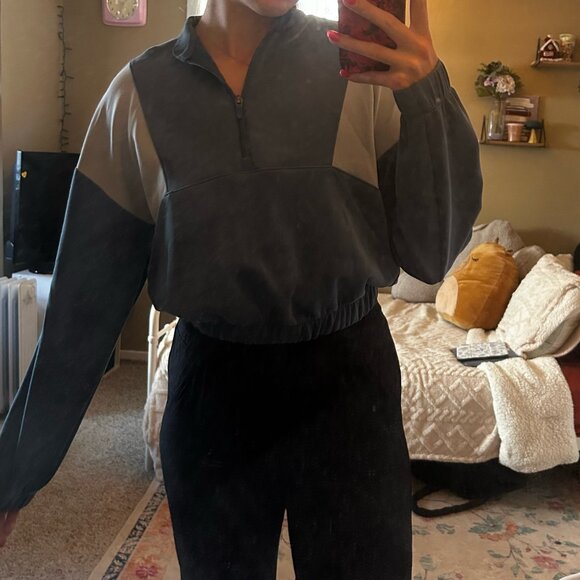 Tops - Women's Vintage Cropped Quarterzip, Blue and lightblue/grey